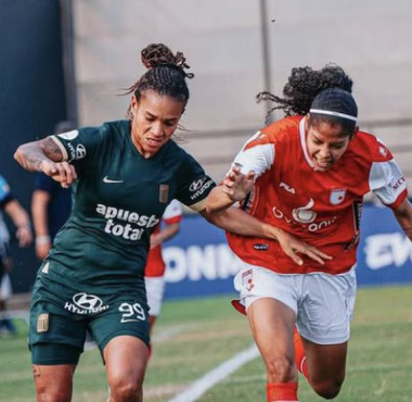 En los cuartos de final de la Copa Libertadores 2024, Kena Romero enfrentó a Santa Fe.