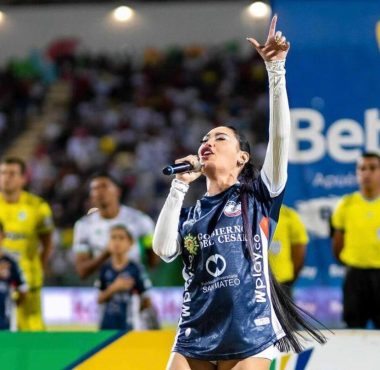 Ana del Castillo amenizará el partido de las estrellas con su repertorio musical.