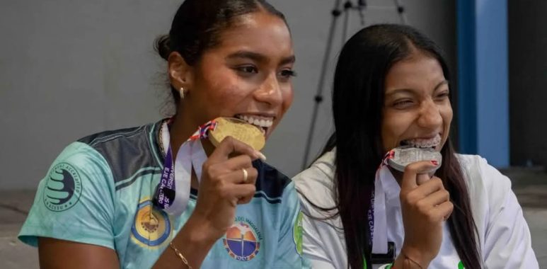 Natalia Linares y Dana Jiménez coincidieron en los Juegos Nacionales Universitarios.