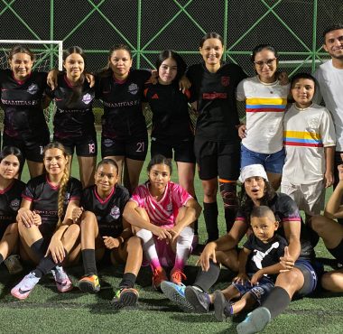 Dinamitas FC dieron la vuelta al resultado en contra y avanzaron a semifinales.