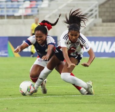Marlen Gallego fue una de las futbolistas que se destacó en la fecha 14 de la Liga Femenina. FOTO: Lorena Montaño.