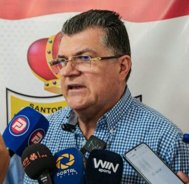 Carlos Mario Zuluaga, presidente de la Dimayor, se refirió al fútbol femenino.