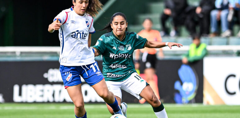 Deportivo Cali venció a Nacional de Uruguay y quedó con chances de avanzar a la siguiente fase.