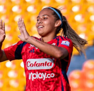 María Toledo vuelve a marcar en la Liga Femenina y se consolida como uno de los refuerzos destacados para el Medellín.