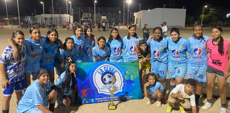 Proyecto La Clase se quedó con el título de la Supercopa Vallenata de fútbol femenino.